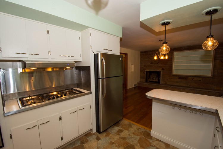 1906 Inwood Road South Bend, IN 46614 - Photo 10 of 32 Gallery Image 10