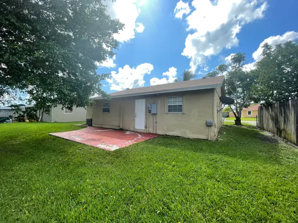 $399,000 | 8151 Southwest 6th Court, North Lauderdale, FL 33068