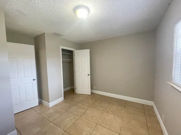 $399,000 | 8151 Southwest 6th Court, North Lauderdale, FL 33068