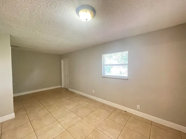 $399,000 | 8151 Southwest 6th Court, North Lauderdale, FL 33068