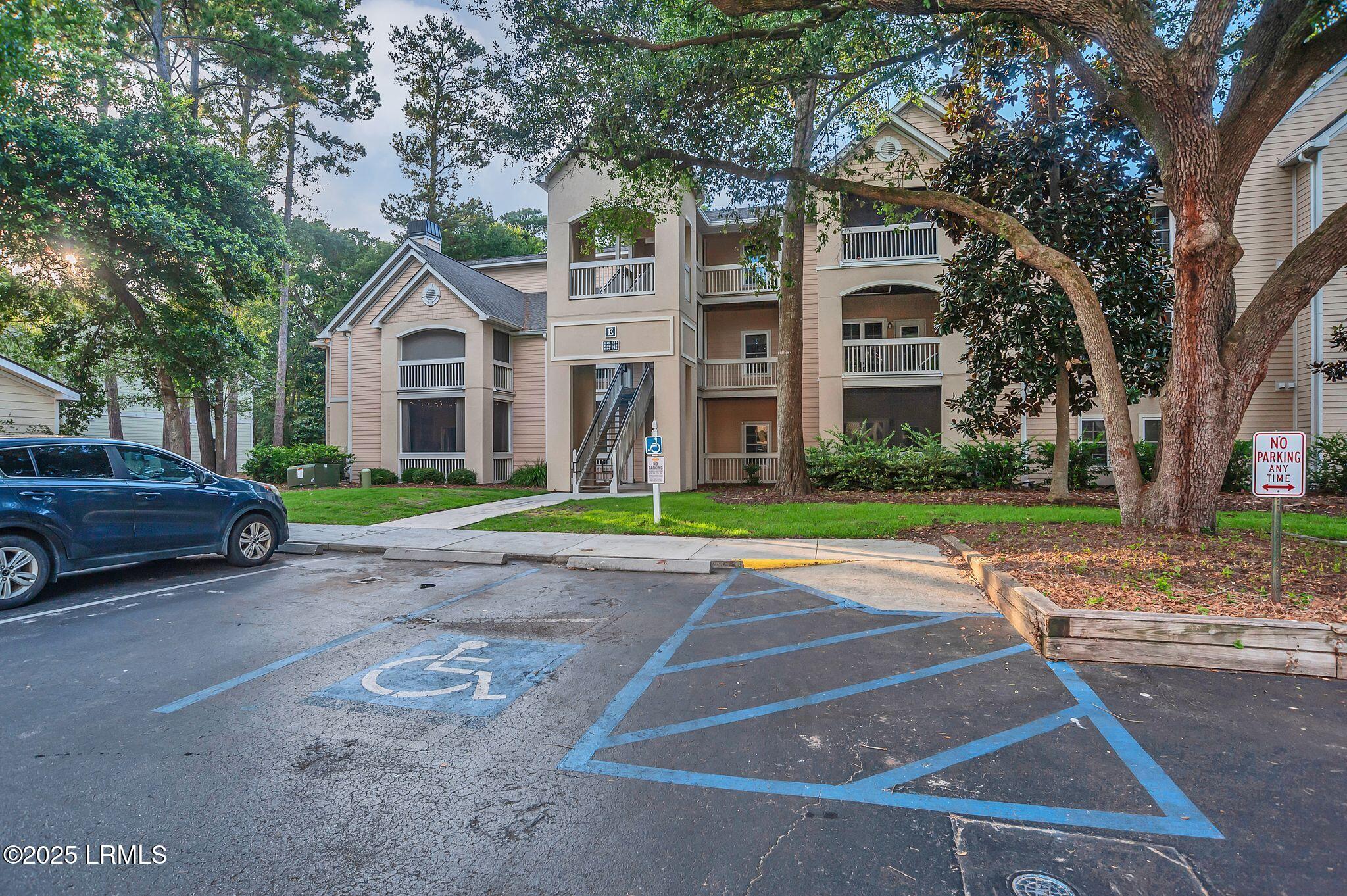 380 Marshland Road, Unit E26 Hilton Head Island, SC 29926 - Photo 2 of 32 Summer House