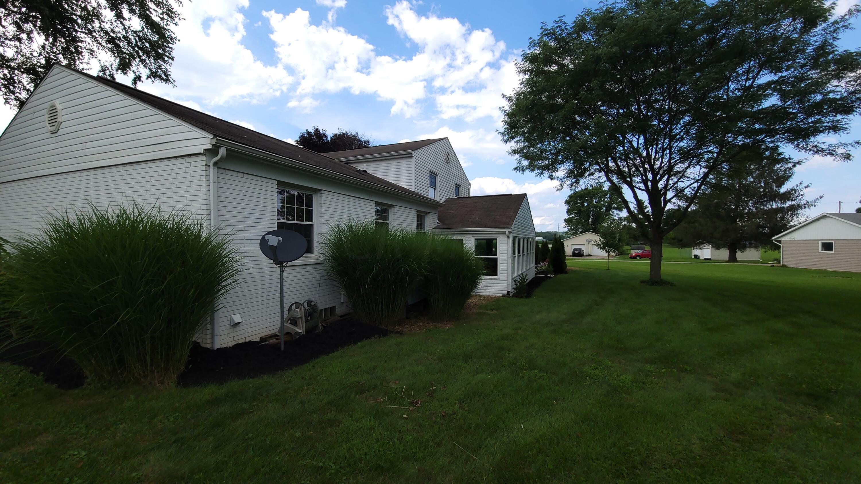 11070 Scout Road Frazeysburg, OH 43822 - Photo 4 of 37 20220729_163122