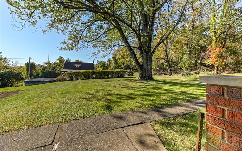1584 Brinton Road Pittsburgh, PA 15221 - Photo 19 of 43 Gallery Image 19