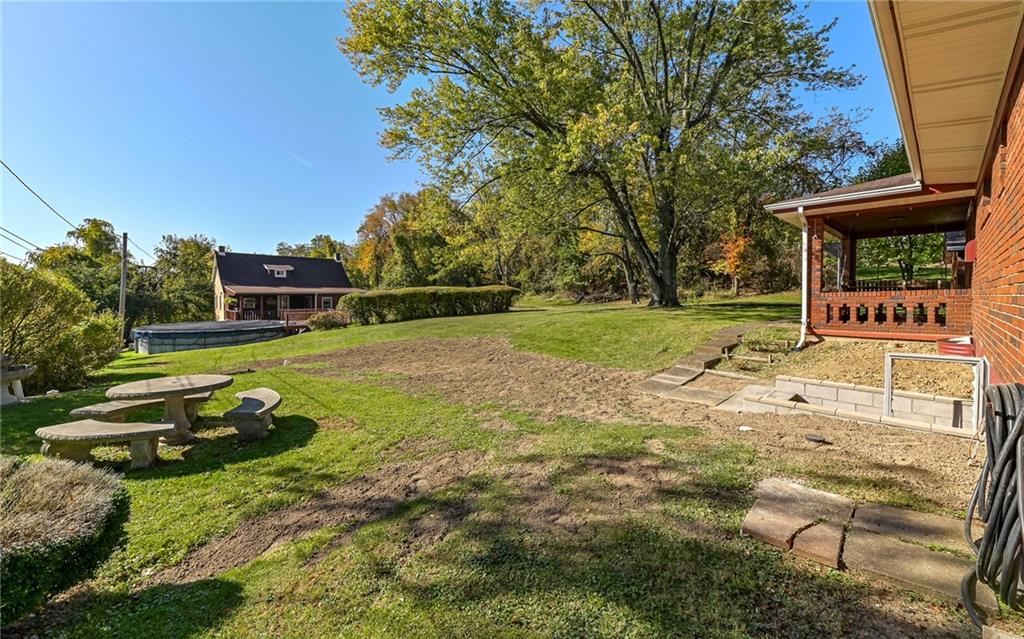 1584 Brinton Road Pittsburgh, PA 15221 - Photo 21 of 43 Gallery Image 21