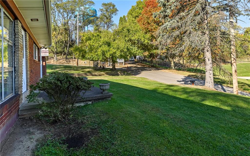 1584 Brinton Road Pittsburgh, PA 15221 - Photo 3 of 43 Gallery Image 3