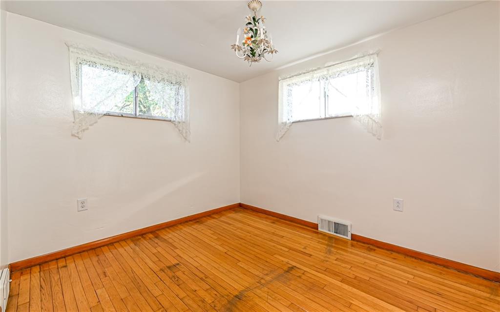 1584 Brinton Road Pittsburgh, PA 15221 - Photo 32 of 43 Gallery Image 32