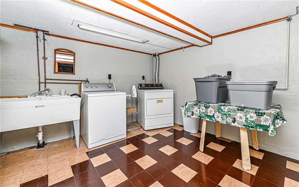 1584 Brinton Road Pittsburgh, PA 15221 - Photo 42 of 43 Gallery Image 42