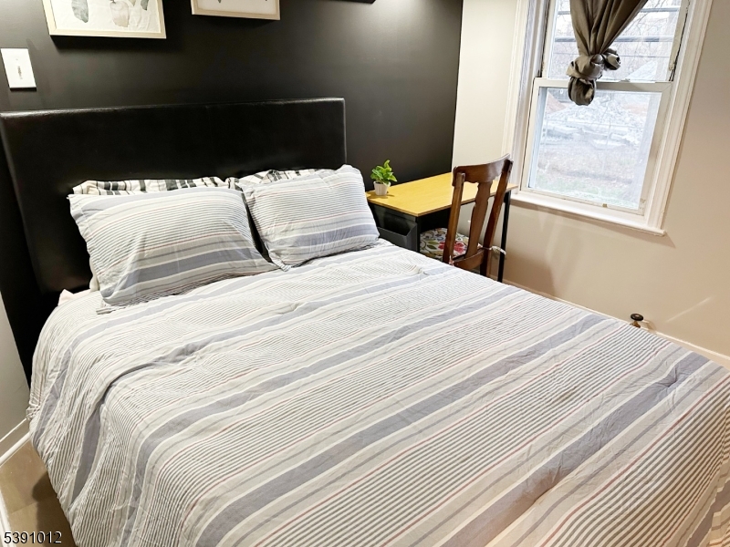 26 Duryea Street Newark, NJ 07103 - Photo 9 of 15