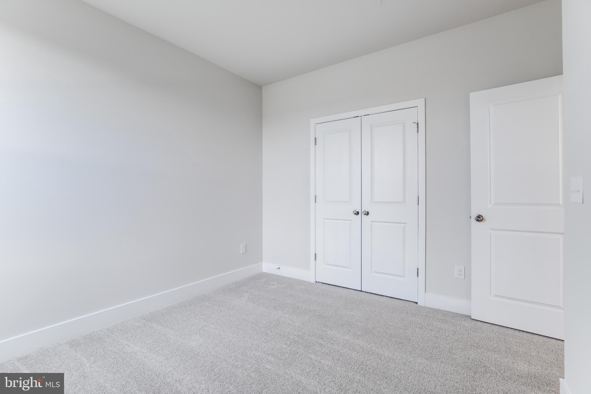 203 Mariners Circle Milton, DE 19968 - Photo 6 of 32 a view of an empty room