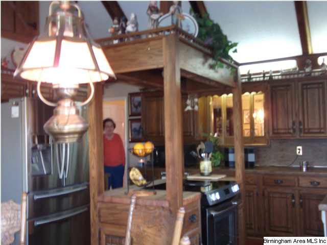 705 Pinewood Avenue Bessemer, AL 35023 - Photo 12 of 30