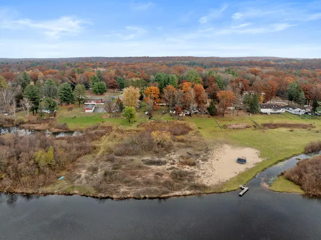 $279,900 | 18359 12 Mile Road, Big Rapids, MI 49307