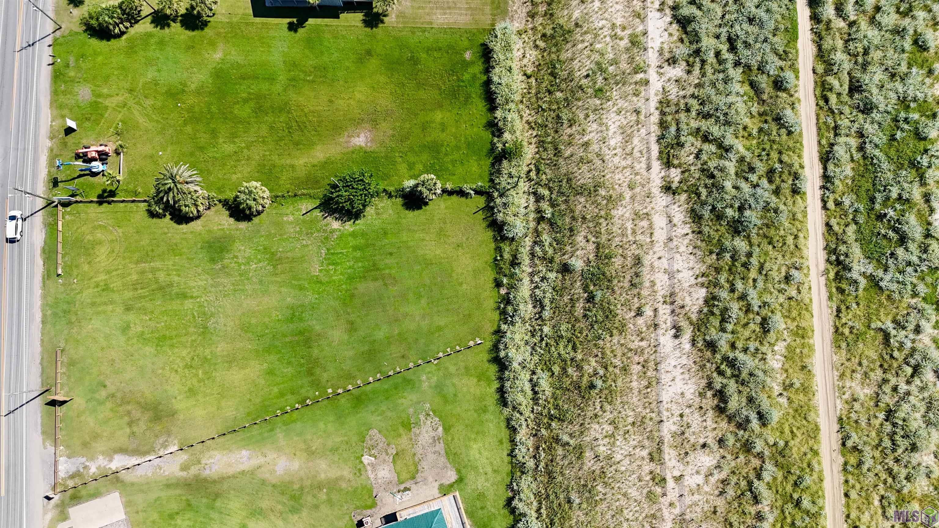 3098 Highway 1 Grand Isle, LA 70358 - Photo 9 of 15