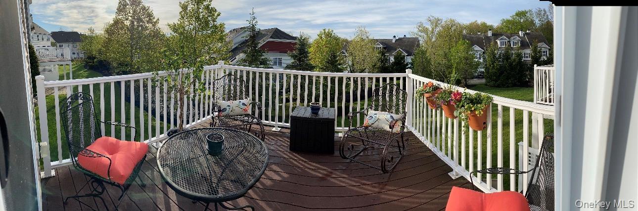 21 High Ridge Lane, Unit 21 Middletown, NY 10940 - Photo 22 of 33 a view of balcony and deck