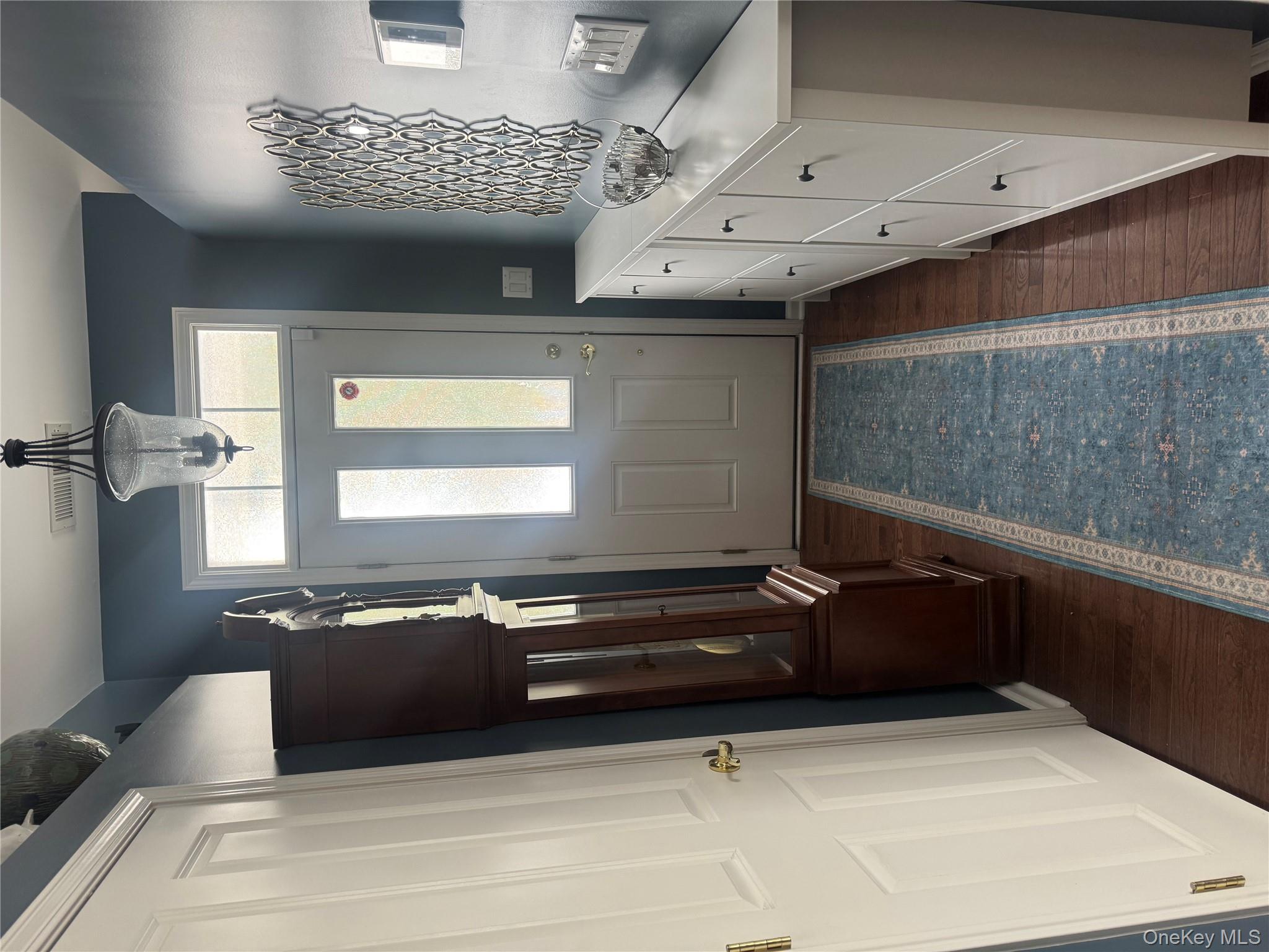 21 High Ridge Lane, Unit 21 Middletown, NY 10940 - Photo 6 of 33 a bathroom with a double vanity sink and a mirror