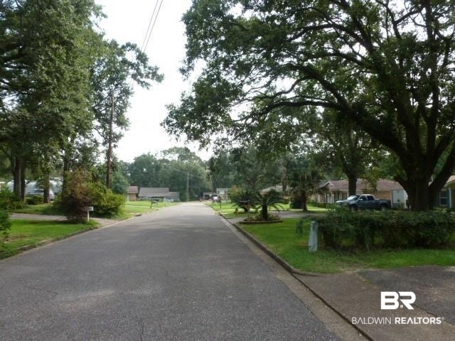 5267 Tyden Court Mobile, AL 36693 - Photo 2 of 13 street scene Tyden Ct