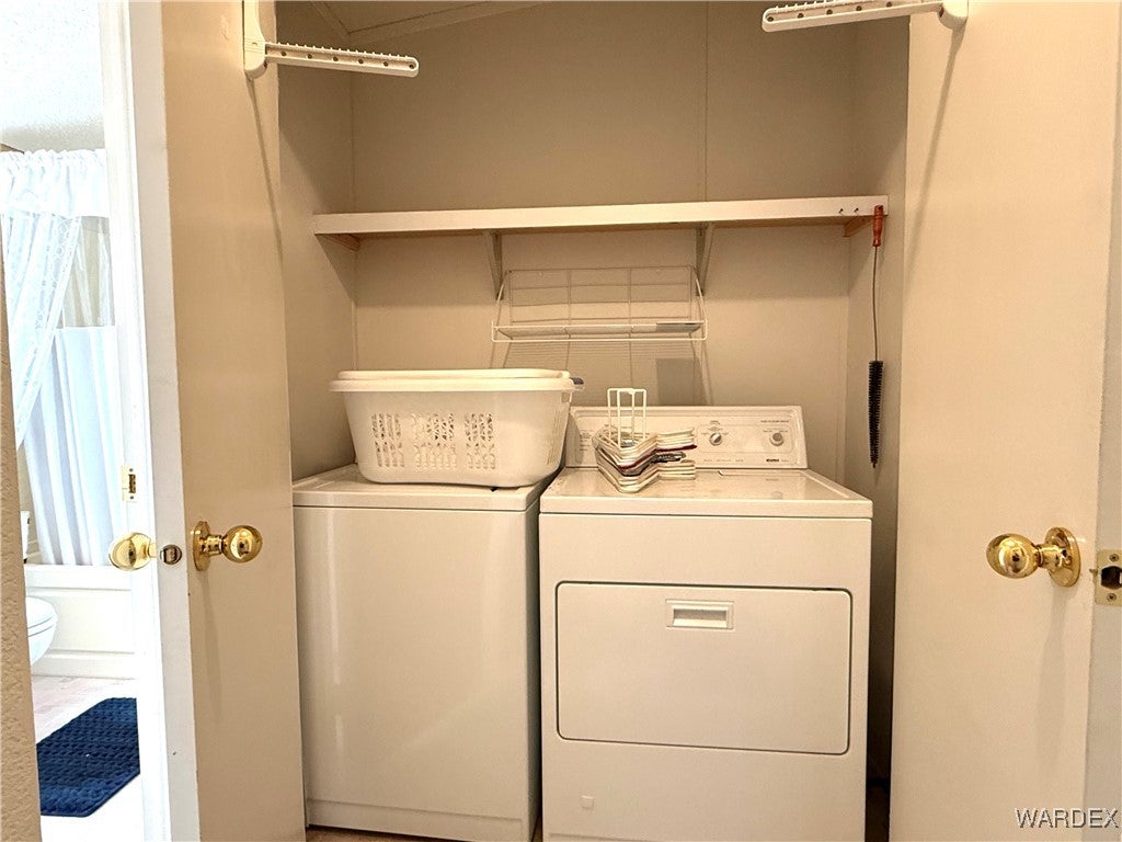 2350 Adobe Road, Unit 8 Bullhead City, AZ 86442 - Photo 31 of 39 Laundry