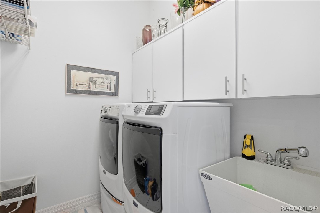 8204 East Fairway Loop Inverness, FL 34450 - Photo 45 of 71 Inside Laundry
