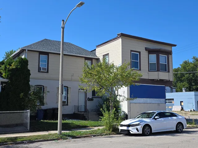 $299,900 | 501 High Street, Racine, WI 53402