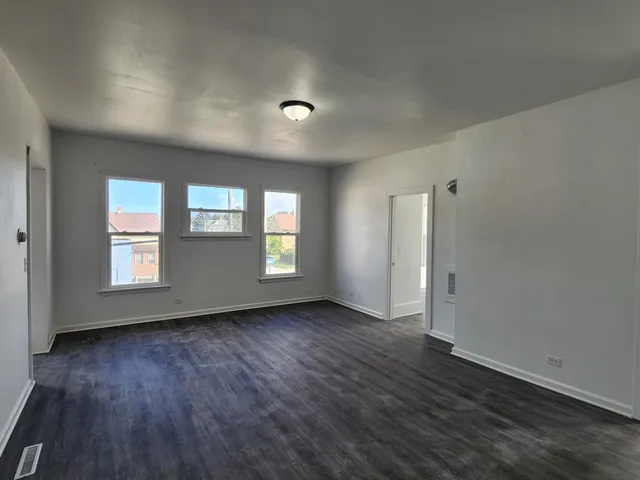 $299,900 | 501 High Street, Racine, WI 53402