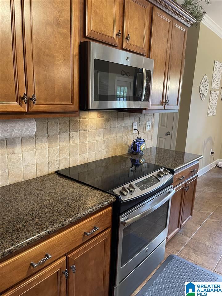 128 Tanglewood Drive Alabaster, AL 35007 - Photo 12 of 31