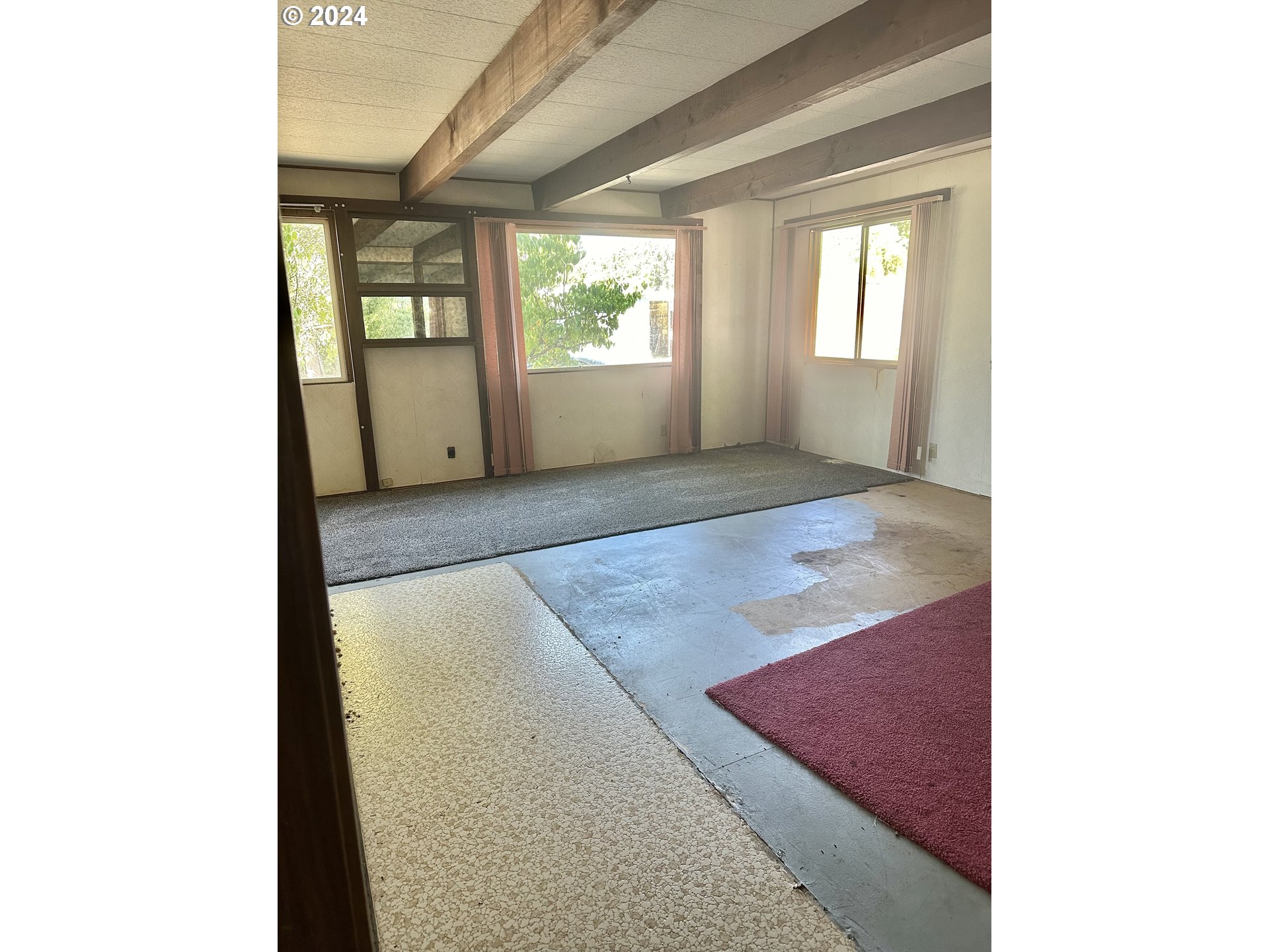 27645 Snyder Road, Unit 28 Junction City, OR 97448 - Photo 11 of 20