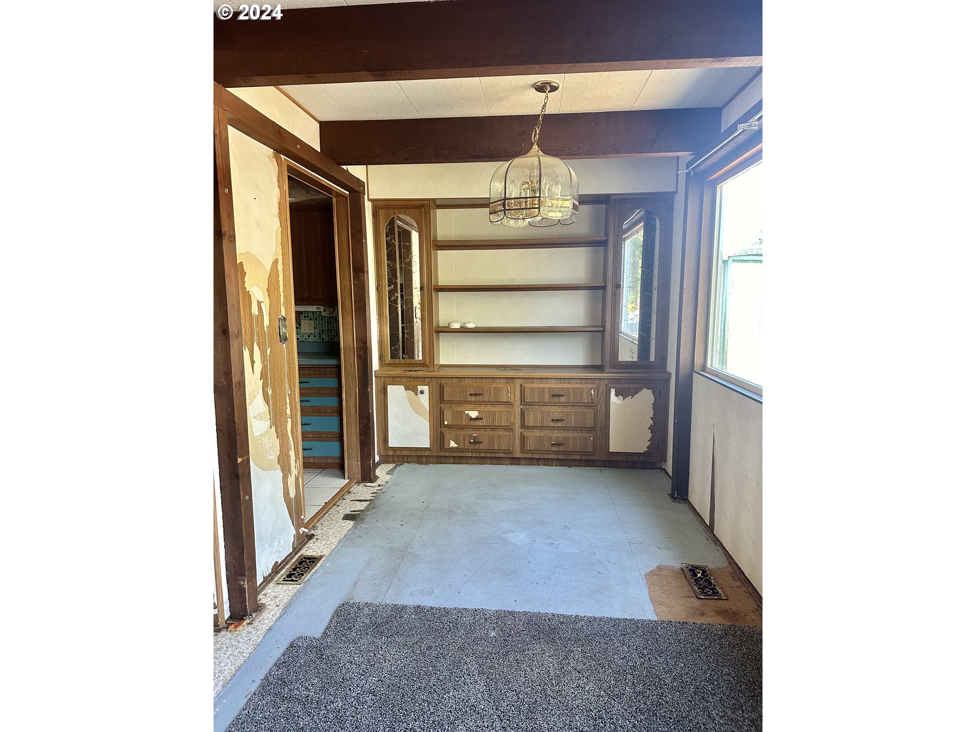 27645 Snyder Road, Unit 28 Junction City, OR 97448 - Photo 12 of 20