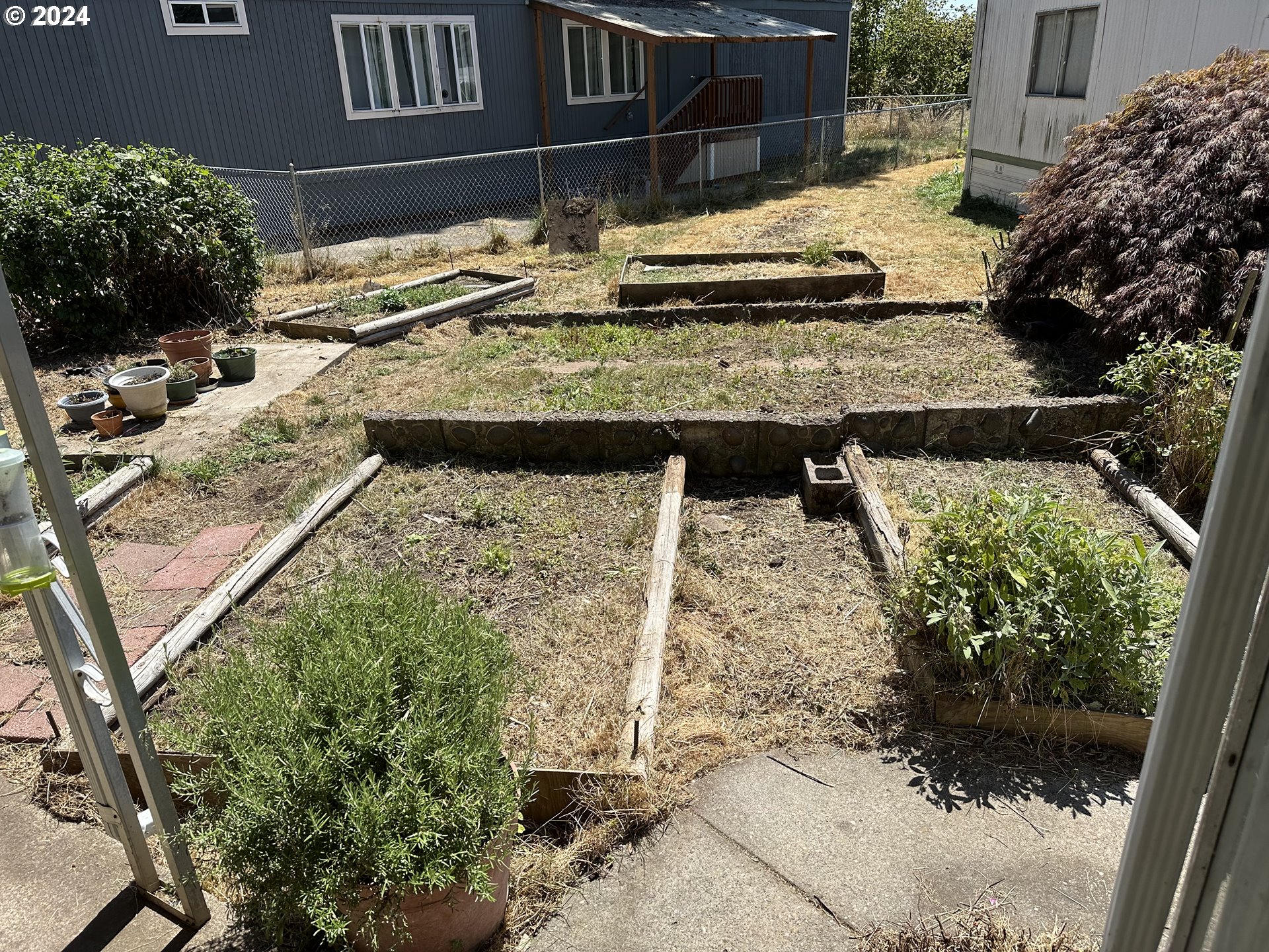 27645 Snyder Road, Unit 28 Junction City, OR 97448 - Photo 5 of 20