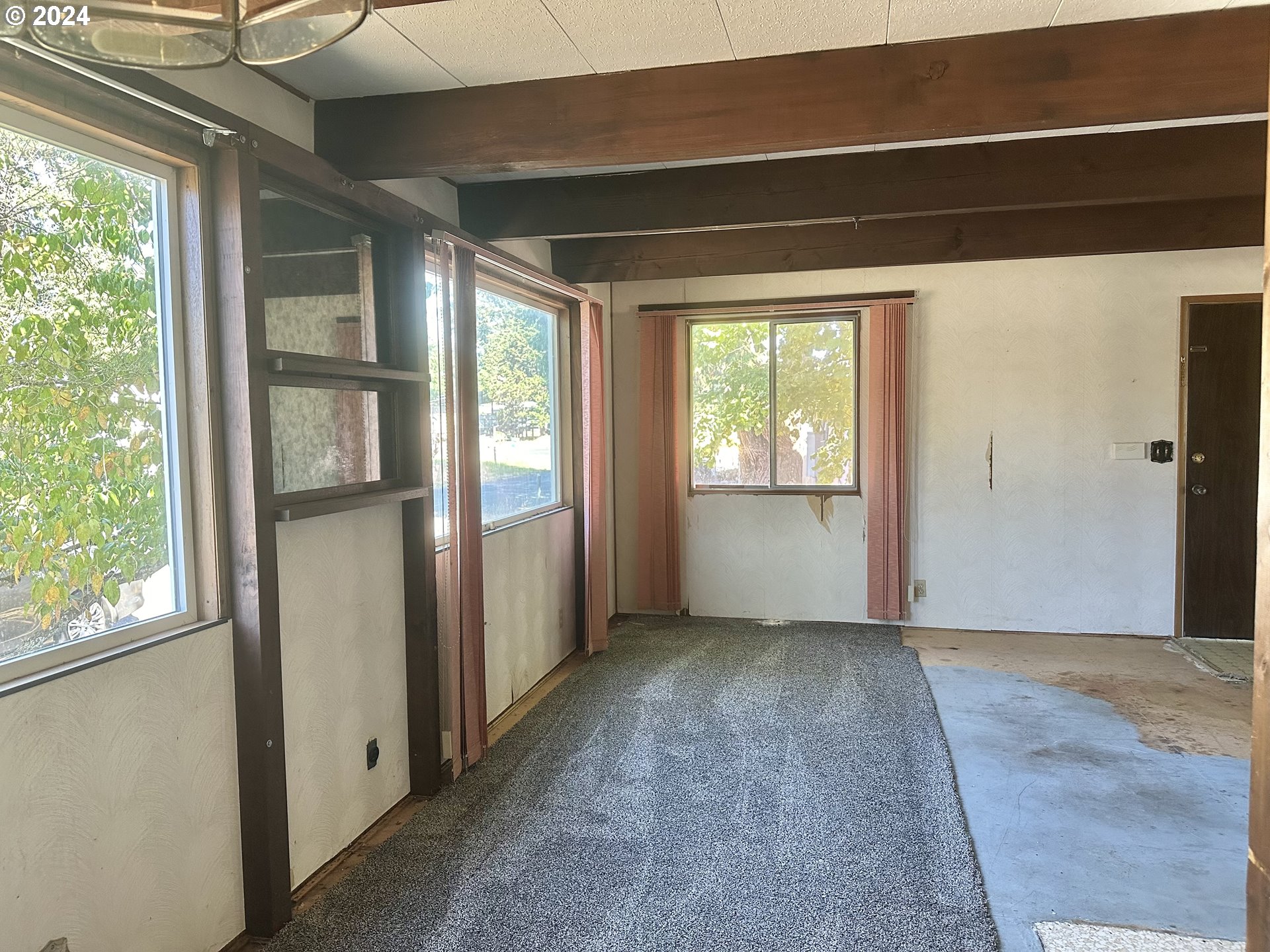 27645 Snyder Road, Unit 28 Junction City, OR 97448 - Photo 8 of 20