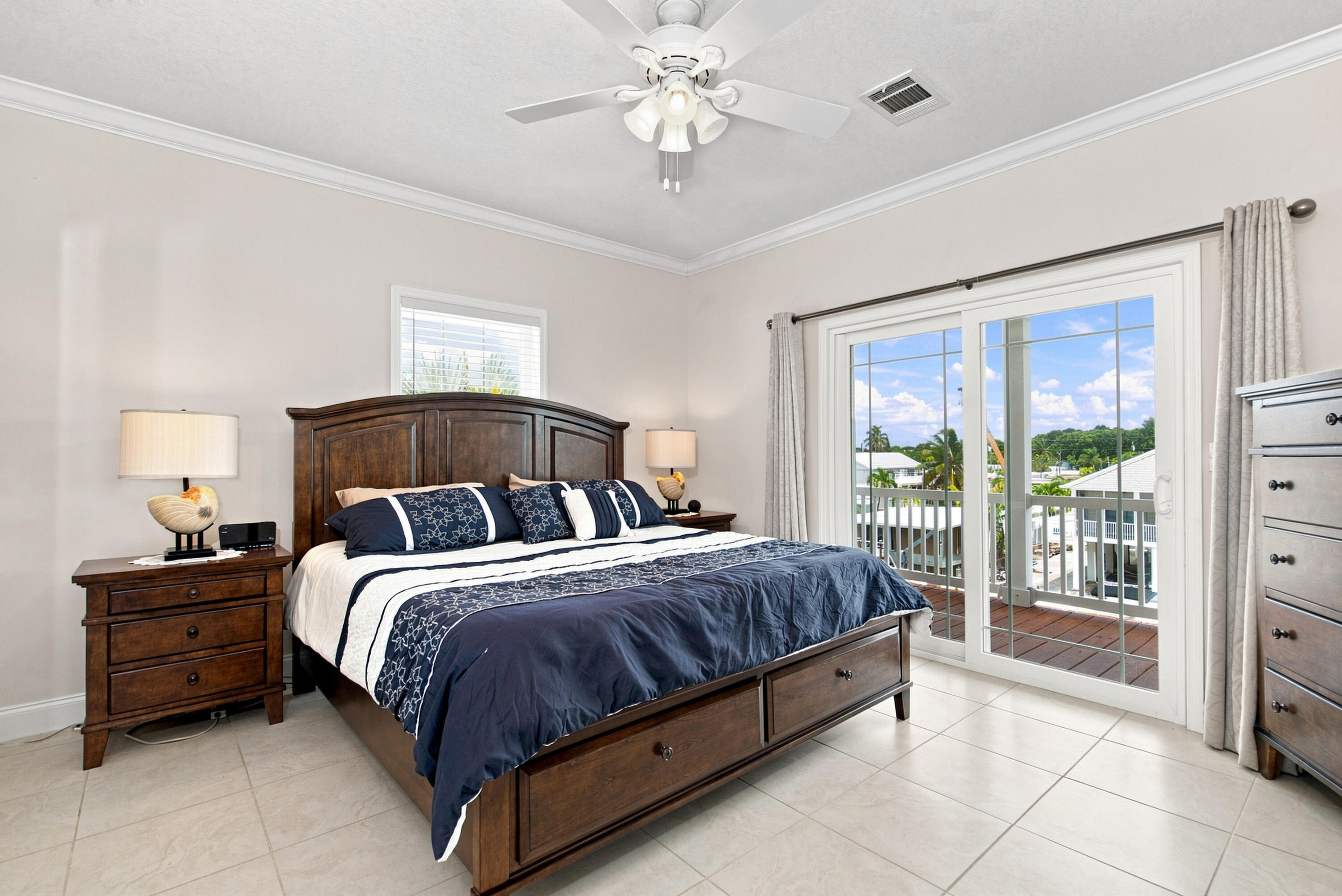 3 Snipe Road Key Largo, FL 33037 - Photo 21 of 53 Primary Bedroom with sliders