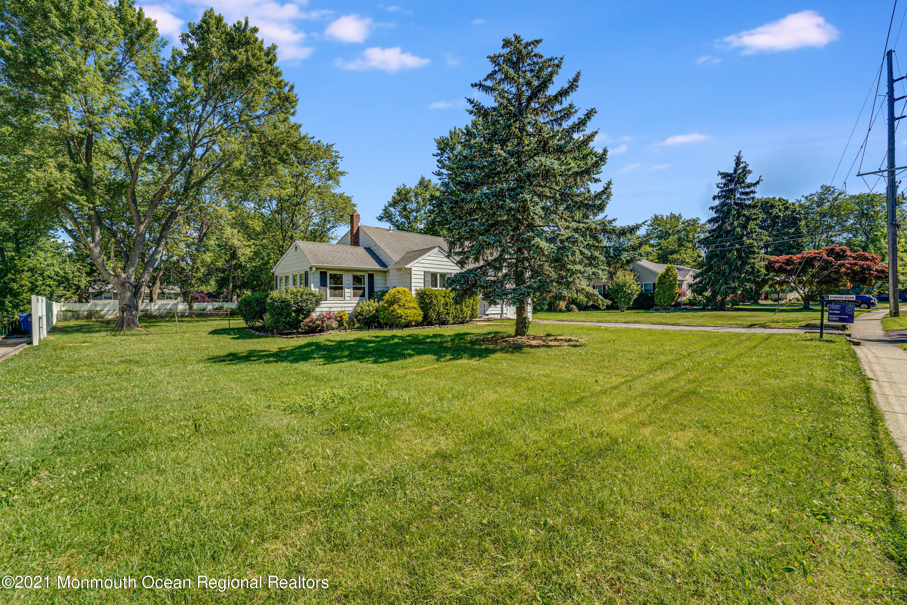 117 Cherry Tree Farm Road Middletown, NJ 07748 - Photo 4 of 33 fvp07636
