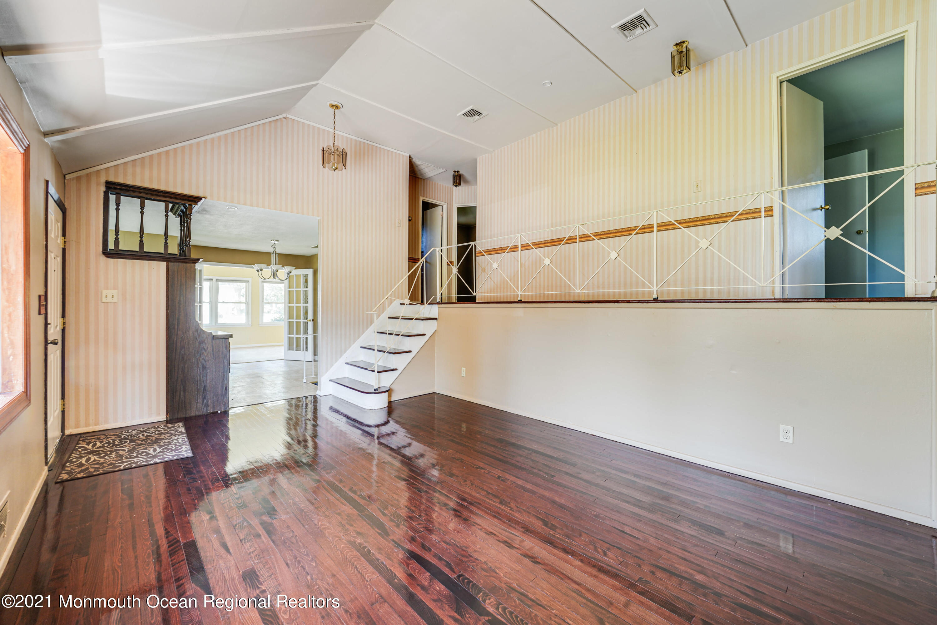 117 Cherry Tree Farm Road Middletown, NJ 07748 - Photo 7 of 33 fvp07684