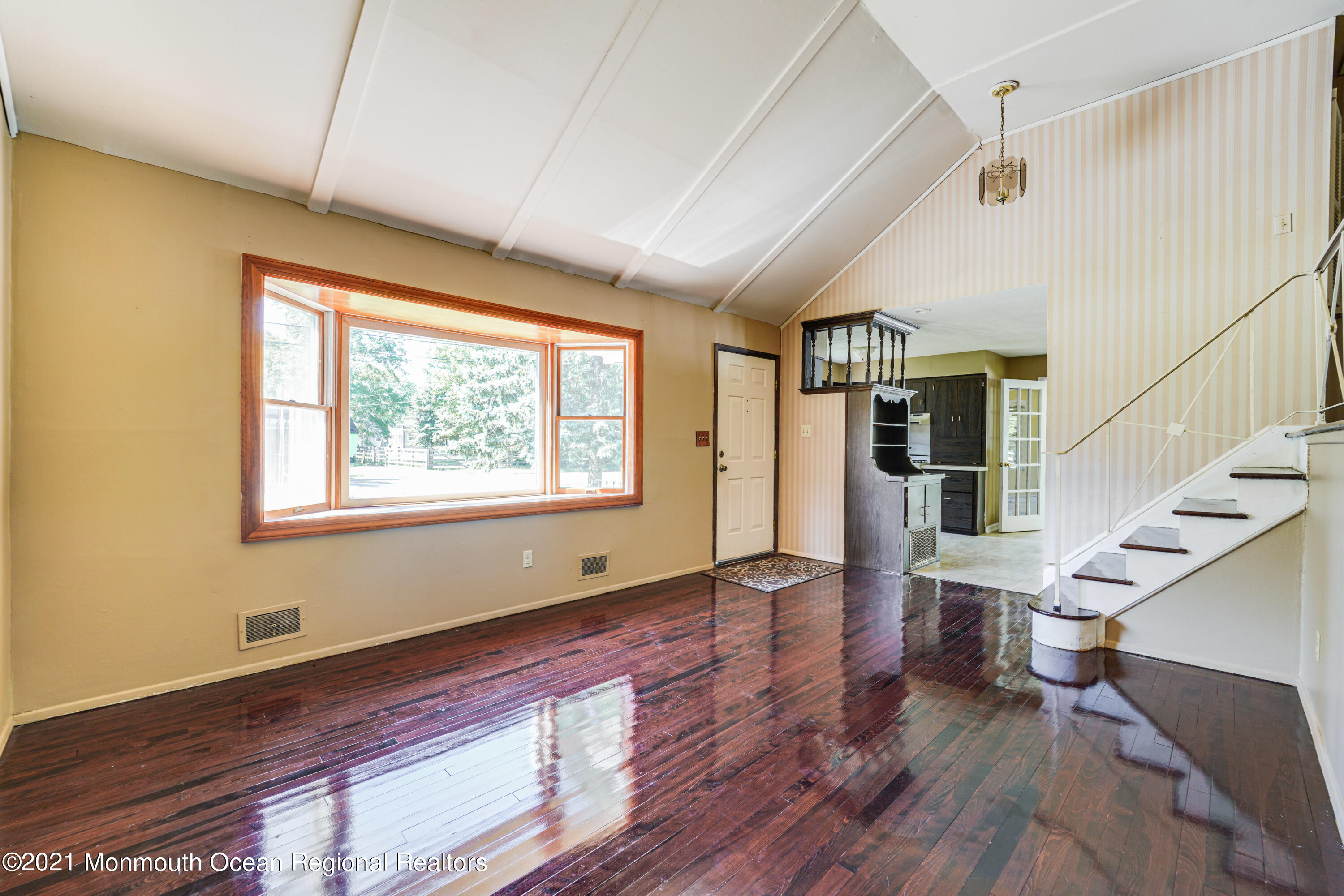 117 Cherry Tree Farm Road Middletown, NJ 07748 - Photo 8 of 33 fvp07687
