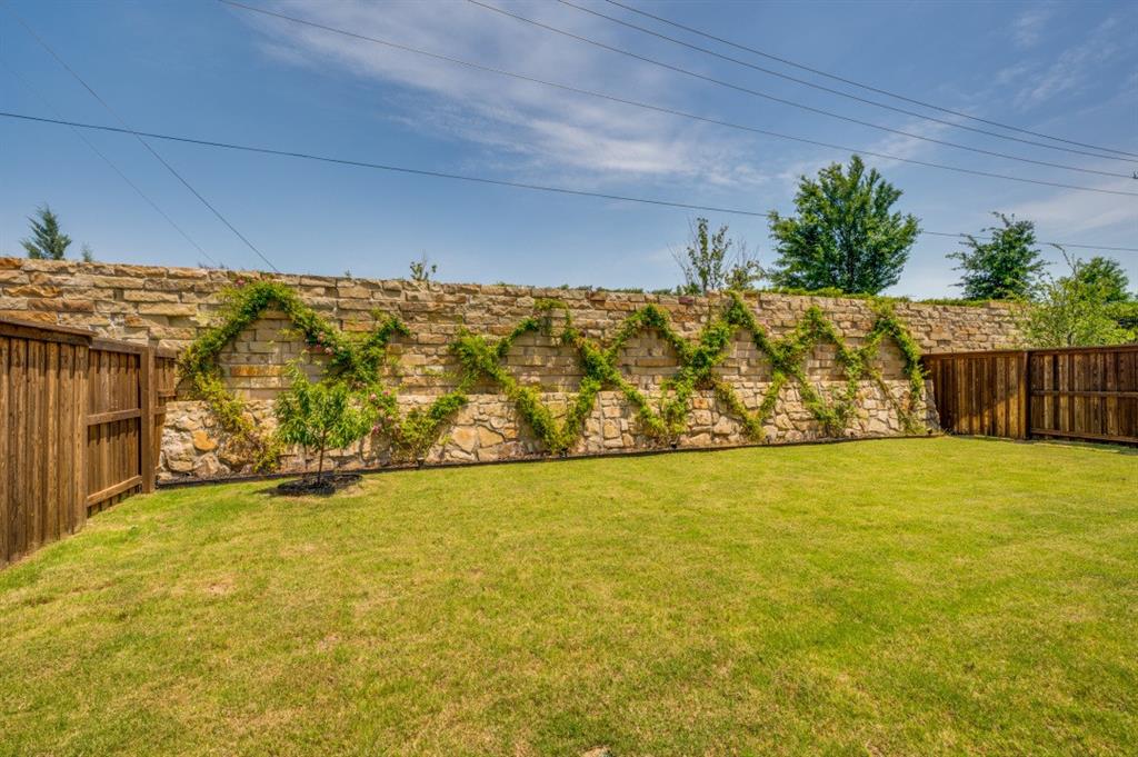 1000 Adair Road Prosper, TX 75078 - Photo 6 of 37 a view of an ocean