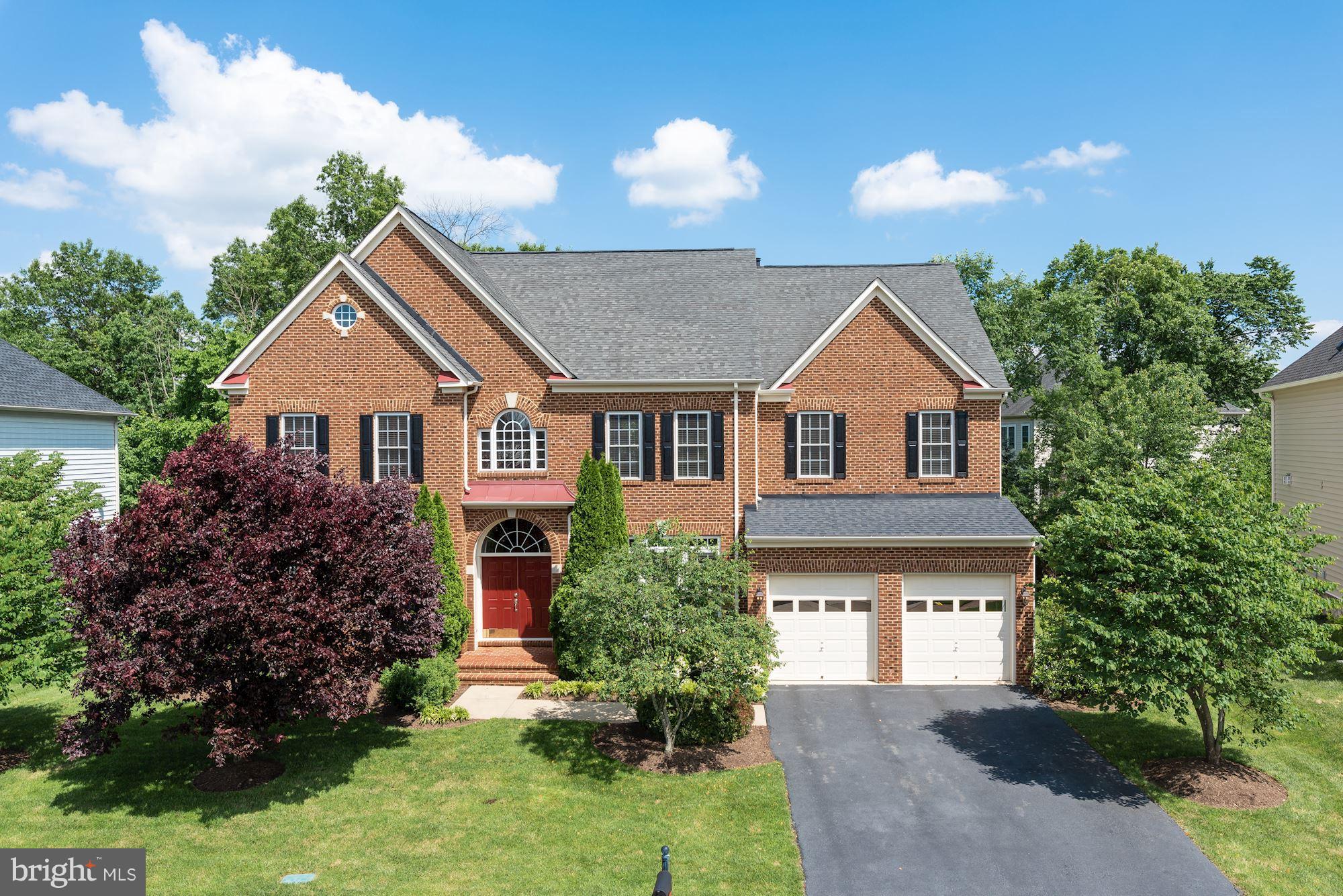 24800 Shells Way Aldie, VA 20105 - Photo 1 of 30 Exterior (Front)
