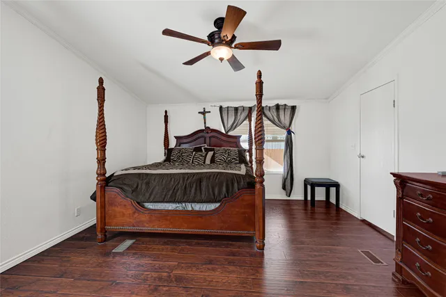 $224,414 | 3233 Clarksville Street, La Porte, TX 77571