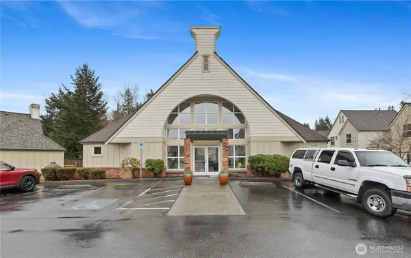 $524,950 | 1600 121st Street Southeast, Unit J104, Everett, WA 98208