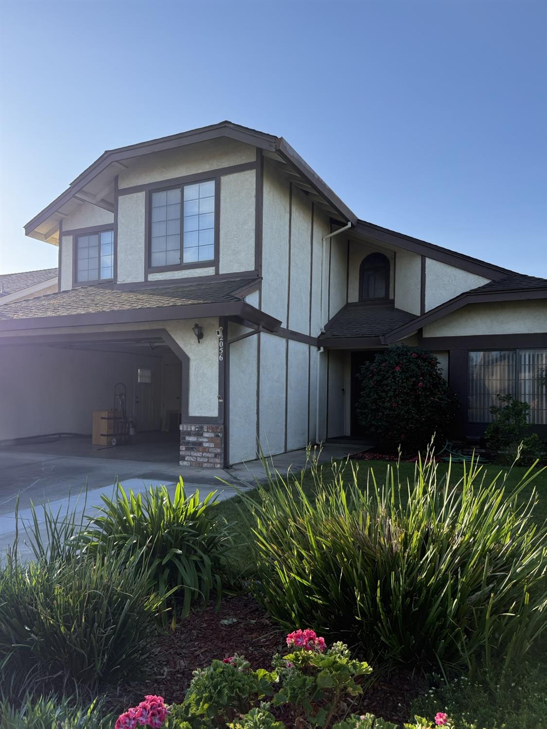 2056 Elwin Way Modesto, CA 95350 - Photo 2 of 28