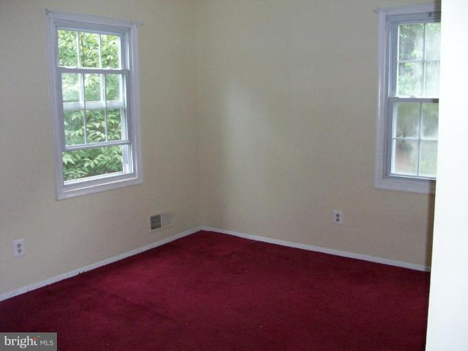 9308 Taney Road Manassas, VA 20110 - Photo 10 of 12 Bedroom #2