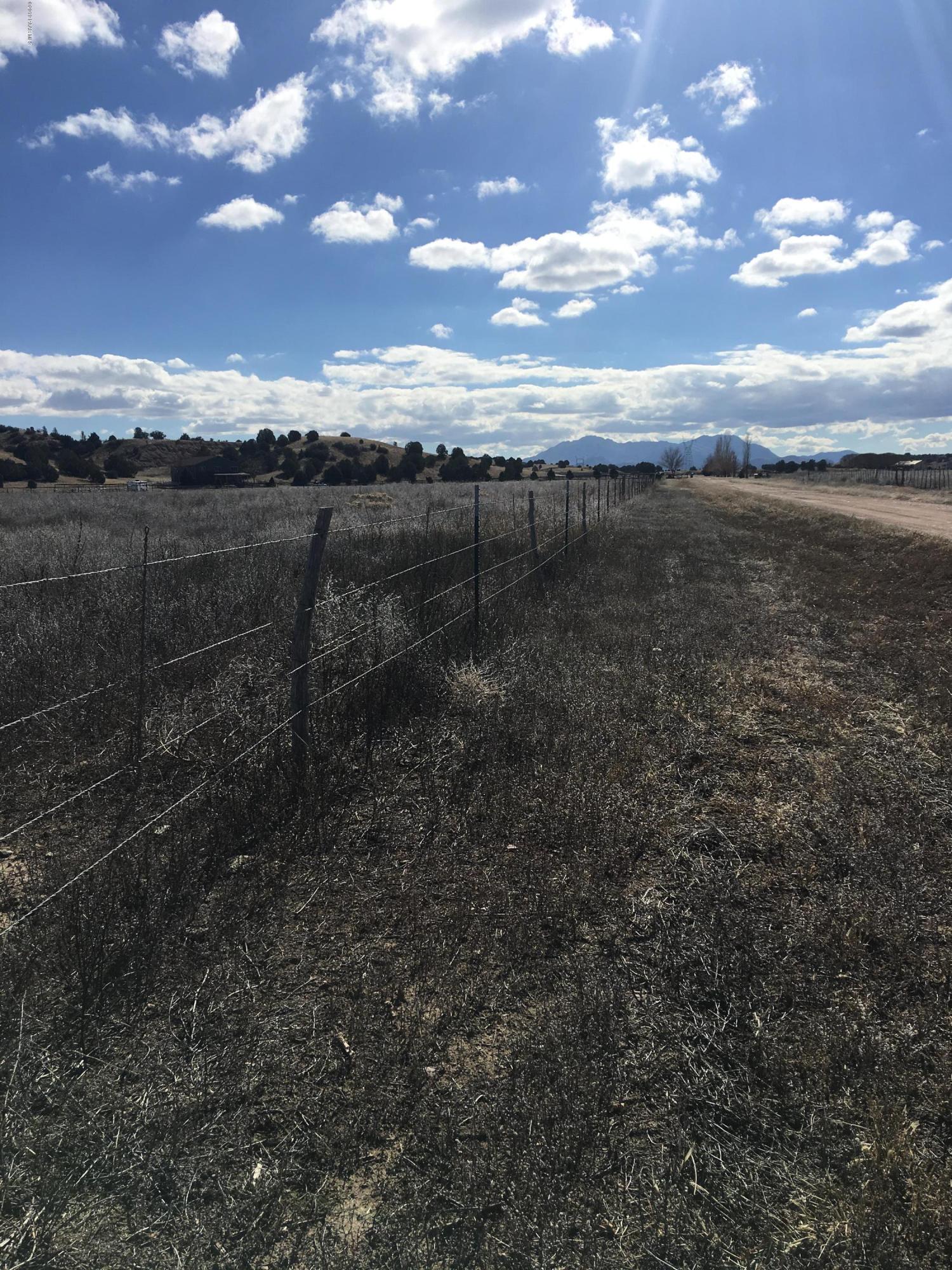 18375 North Lower Territory Road Prescott, AZ 86305 - Photo 13 of 15 Fencing