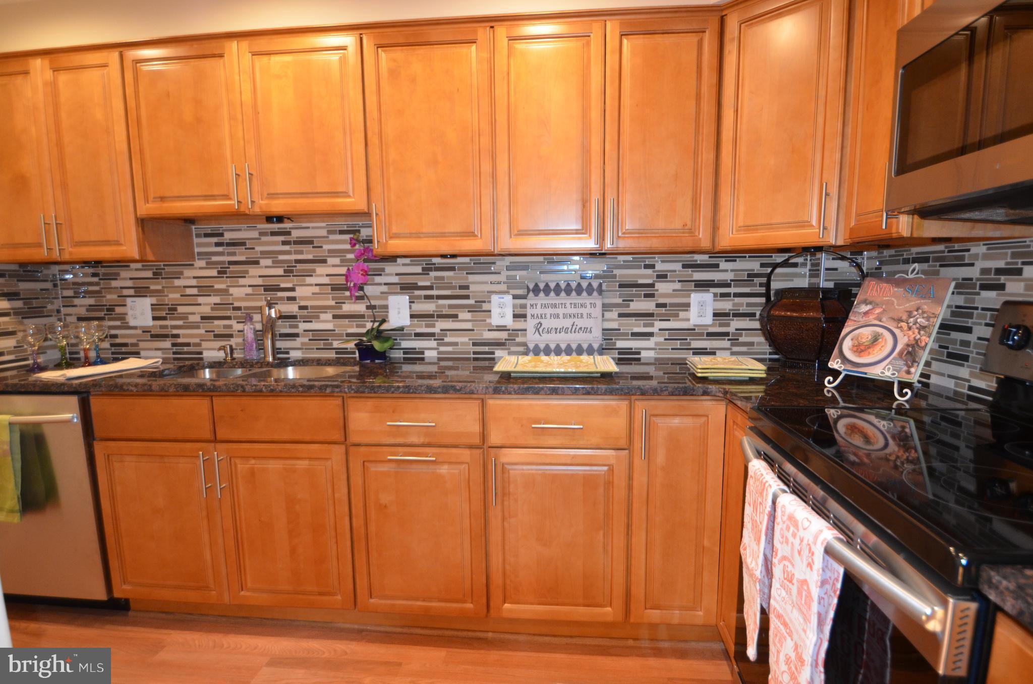 7731 Burnside Road Landover, MD 20785 - Photo 11 of 30 Kitchen