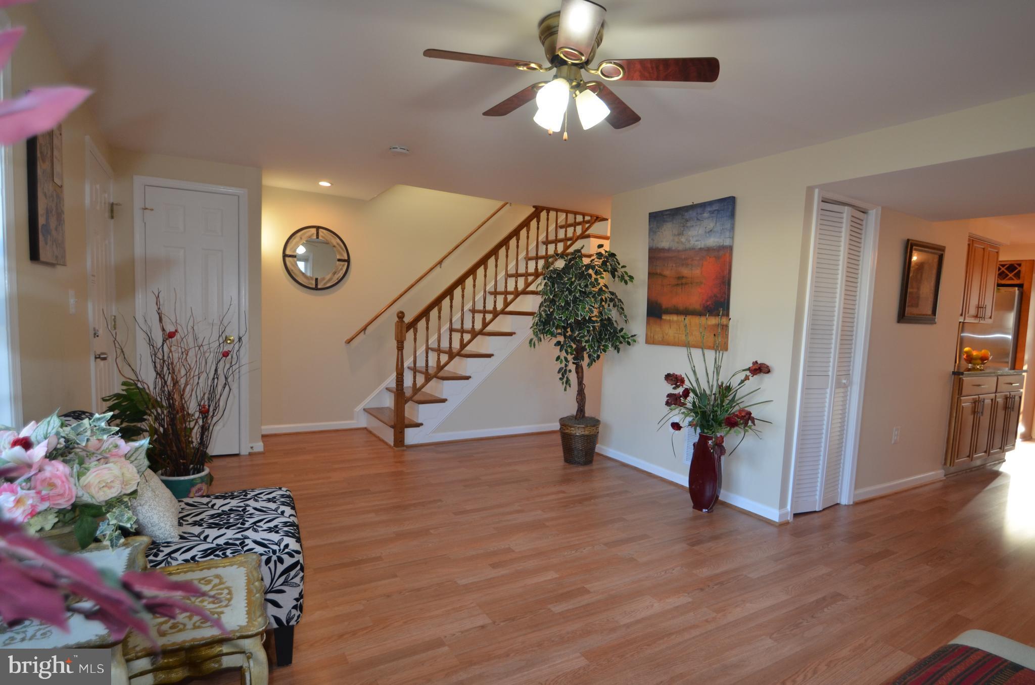 7731 Burnside Road Landover, MD 20785 - Photo 3 of 30 Living Room