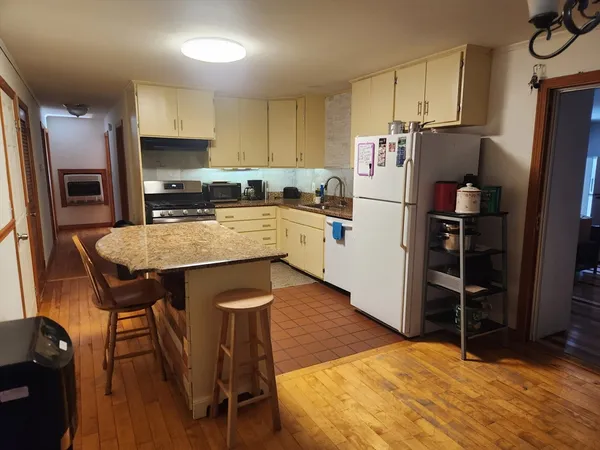 $535,000 | 75 Dale Avenue, Leominster, MA 01453
