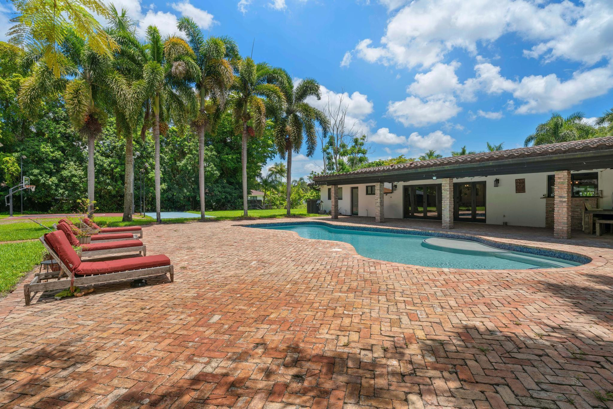 14701 Southwest 63rd Street Southwest Ranches, FL 33330 - Photo 14 of 75 Photo 14