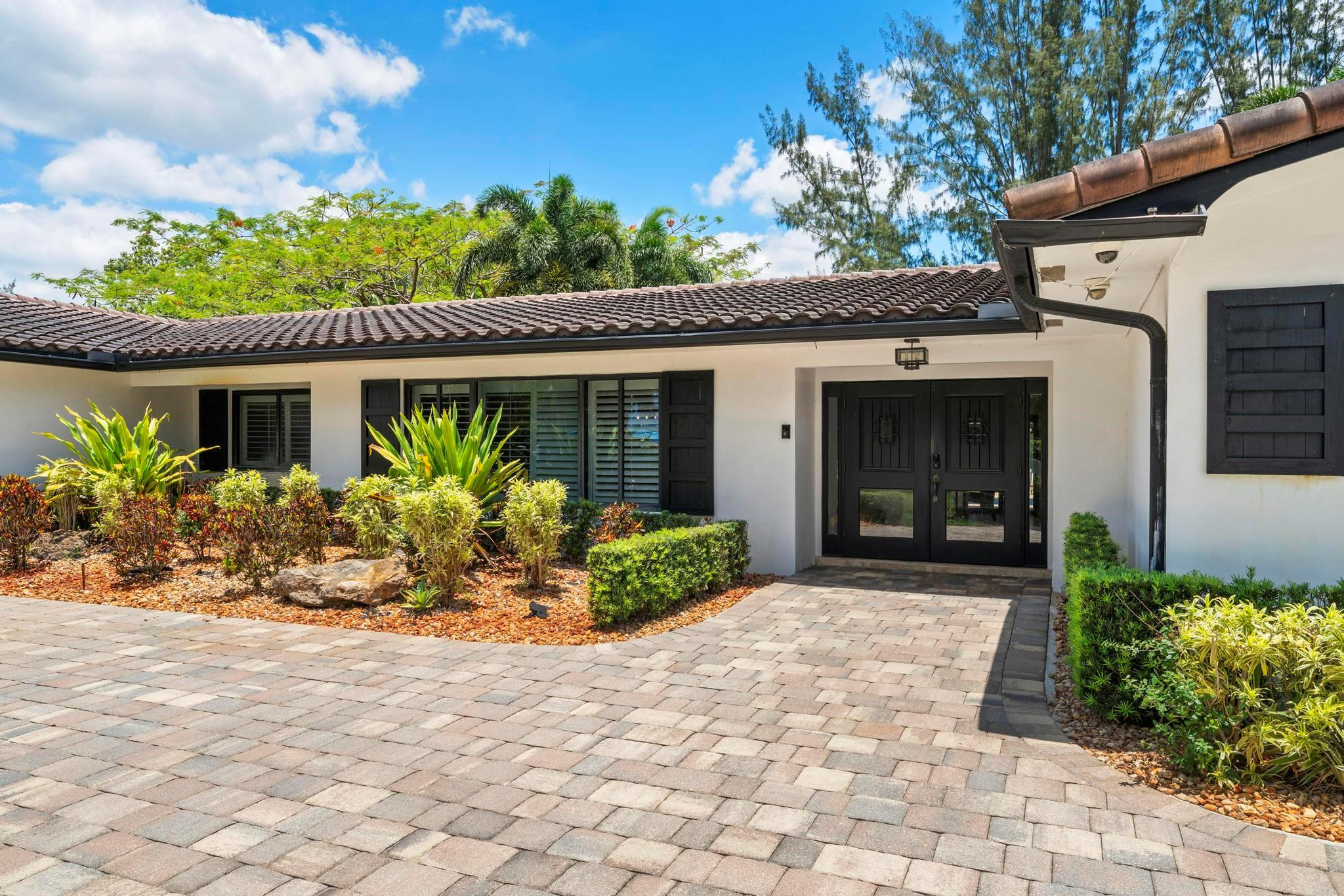 14701 Southwest 63rd Street Southwest Ranches, FL 33330 - Photo 5 of 75 Photo 5