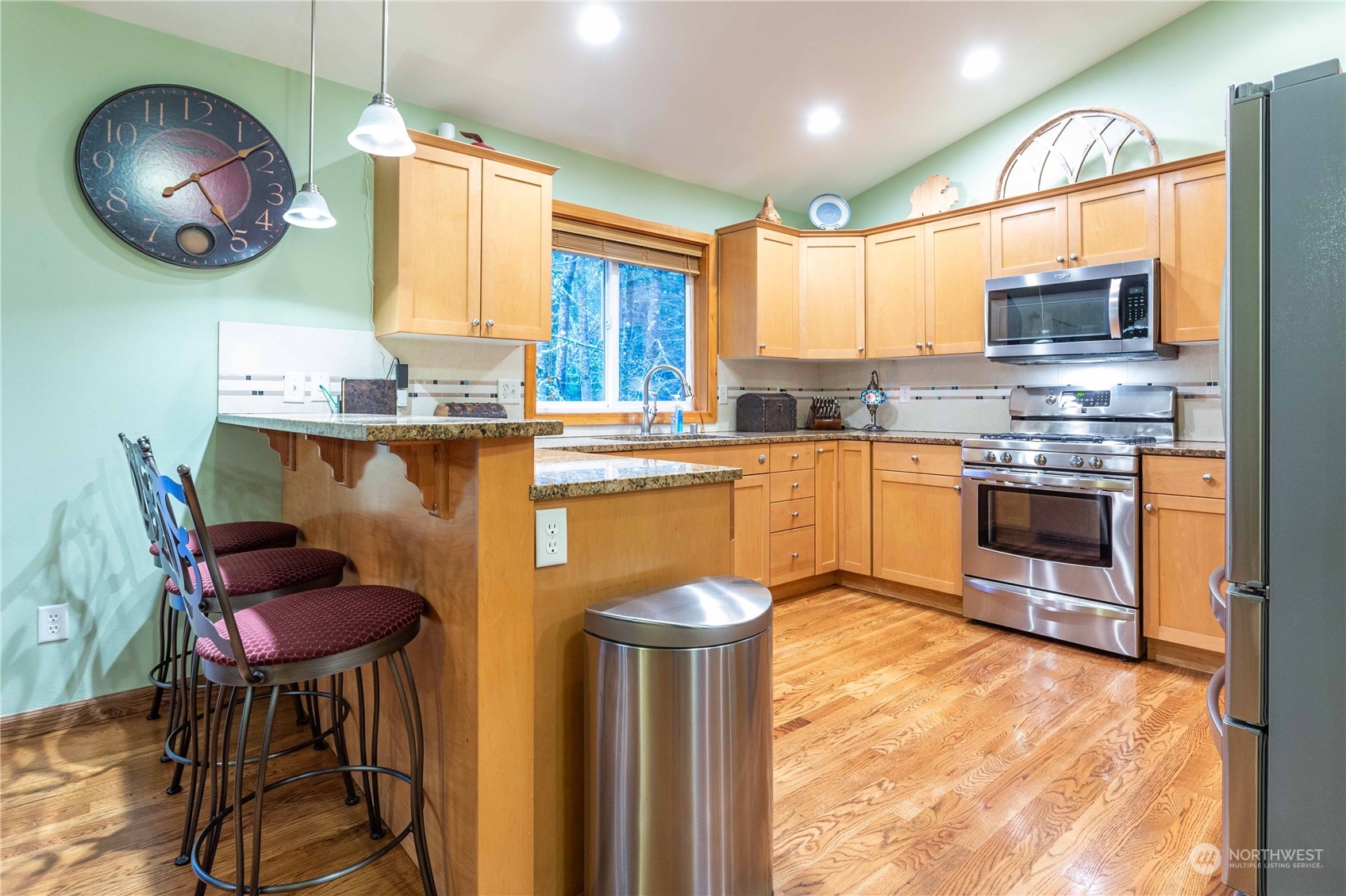 712 W Road Sedro-Woolley, WA 98284 - Photo 11 of 40