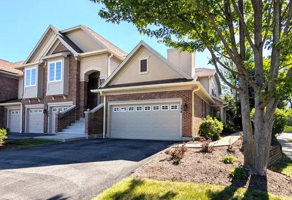 $3,000 | 598 Harvey Lake Drive, Vernon Hills, IL 60061