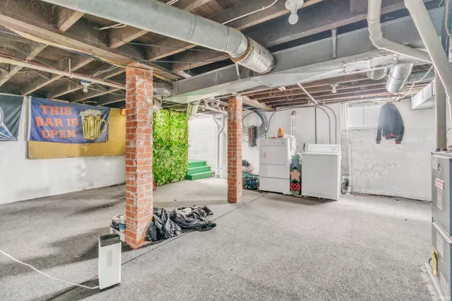 $200,000 | 629 East Diamond Street, Kendallville, IN 46755