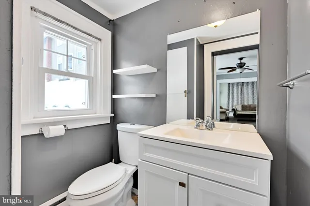 $250,000 | 302 Fleet Street, Pottsville, PA 17901