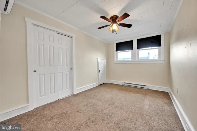 $250,000 | 302 Fleet Street, Pottsville, PA 17901