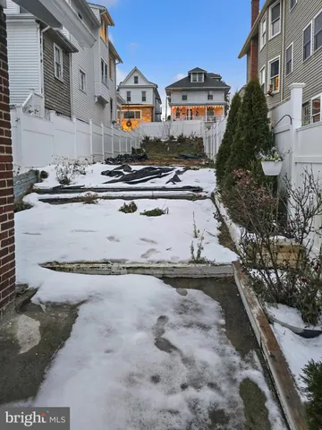 $250,000 | 302 Fleet Street, Pottsville, PA 17901